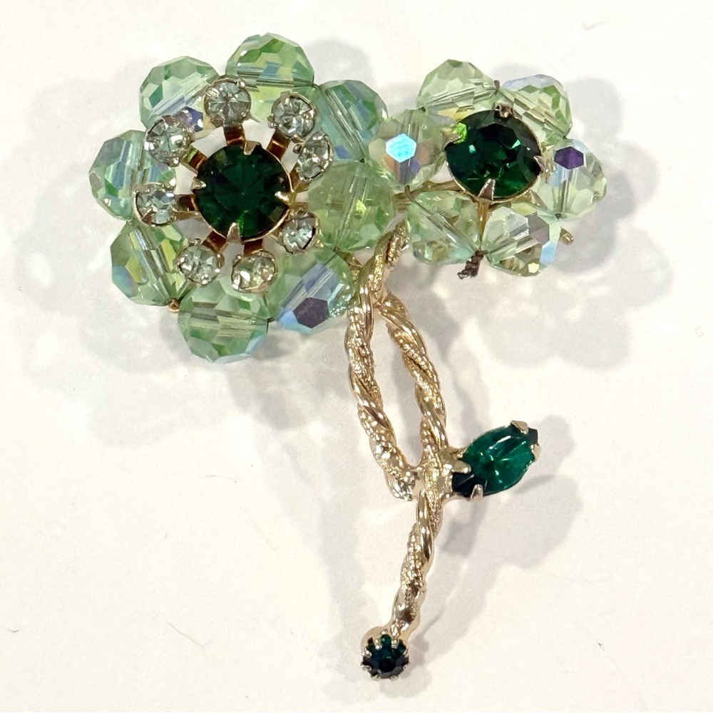 Vintage Floral Flower Brooch Green Aurora Borealis Crystal Rhinestone Gold Tone